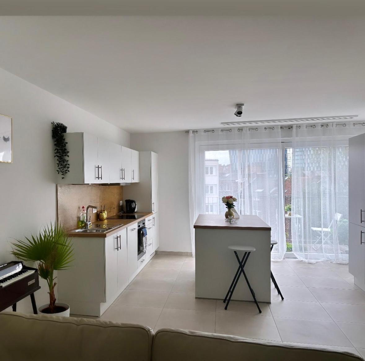 לייז' 2 Bedrooms Luxury Apartment - Guillemins מראה חיצוני תמונה